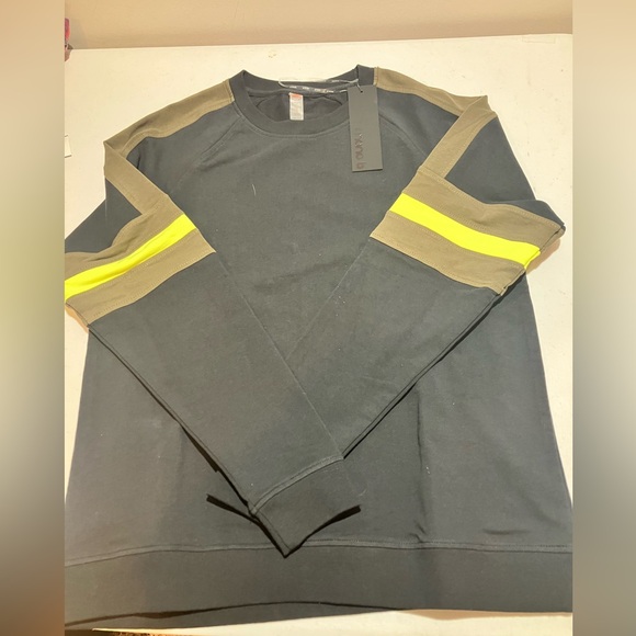 Mono B Pigment-Dyed Terry Oversized Pullover with Varsity Stripe Detail Size S - Picture 5 of 6